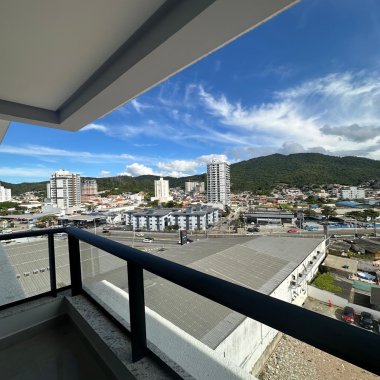 Suíte + um dormitório no Bairro Fazenda em Itajaí