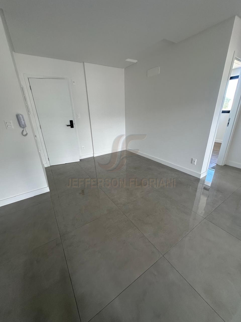 Suíte + um dormitório no Bairro Fazenda em Itajaí