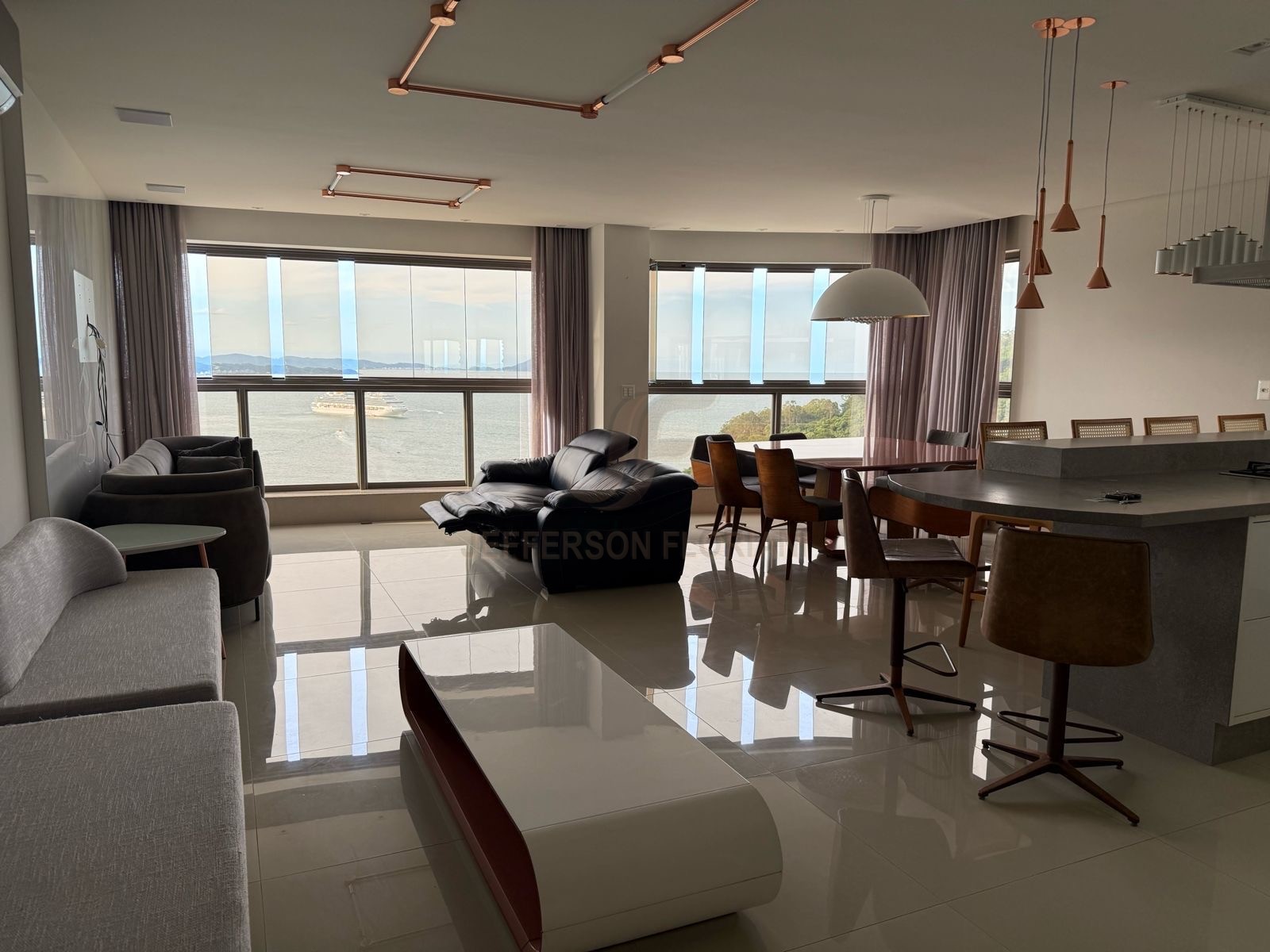 Frente Mar Embraed 3 Suítes Mobiliado