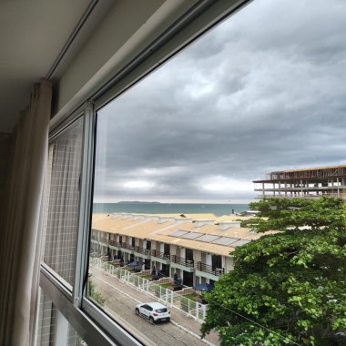 Duplex em Canto Grande com 3 Suítes