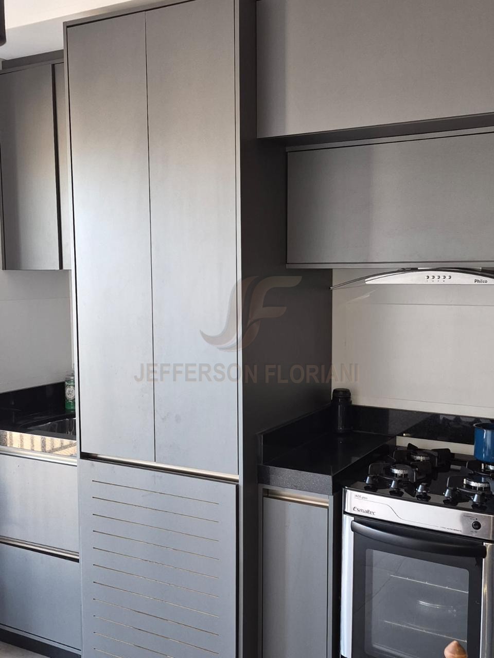 Apartamento Novinho 1 Suíte + 1 Dormitório Semi Mobiliado 