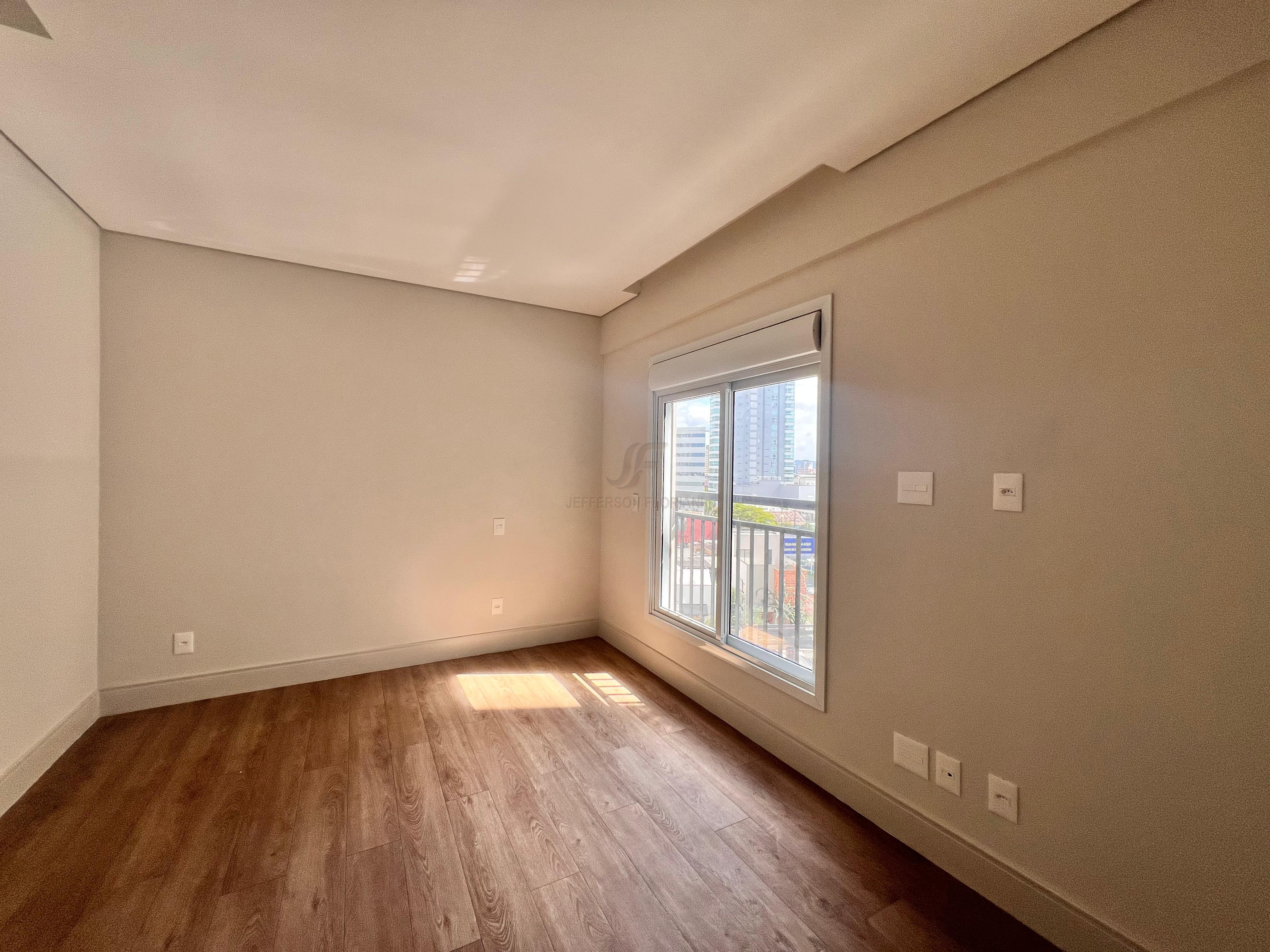 Apartamento 4 suítes para Venda no bairro Centro em Itajaí