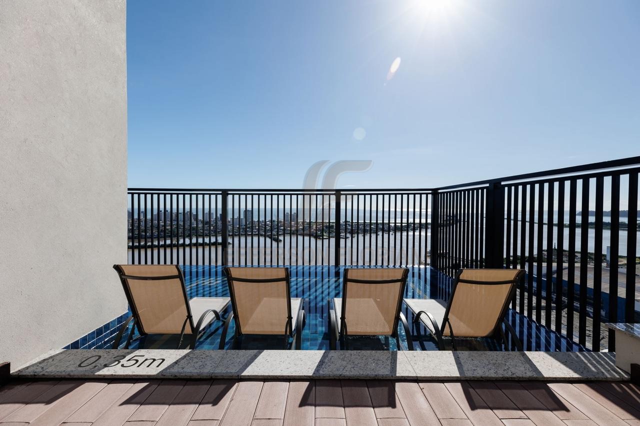 Apartamento 4 suítes para Venda no bairro Centro em Itajaí