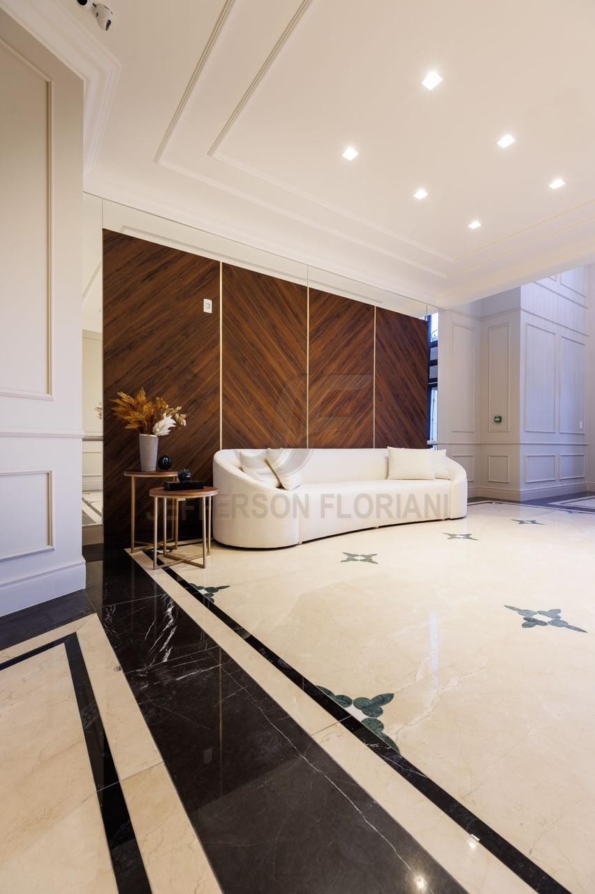 Apartamento 4 suítes para Venda no bairro Centro em Itajaí