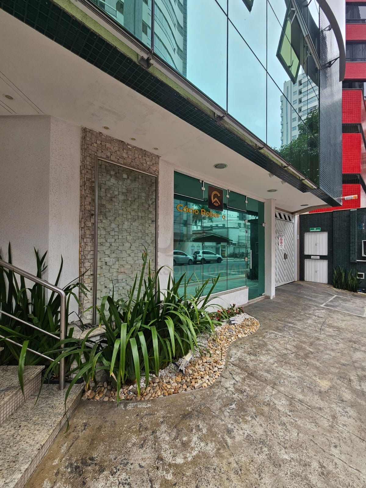 Sala comercial para Locação Anual no bairro Centro em Balneário Camboriú