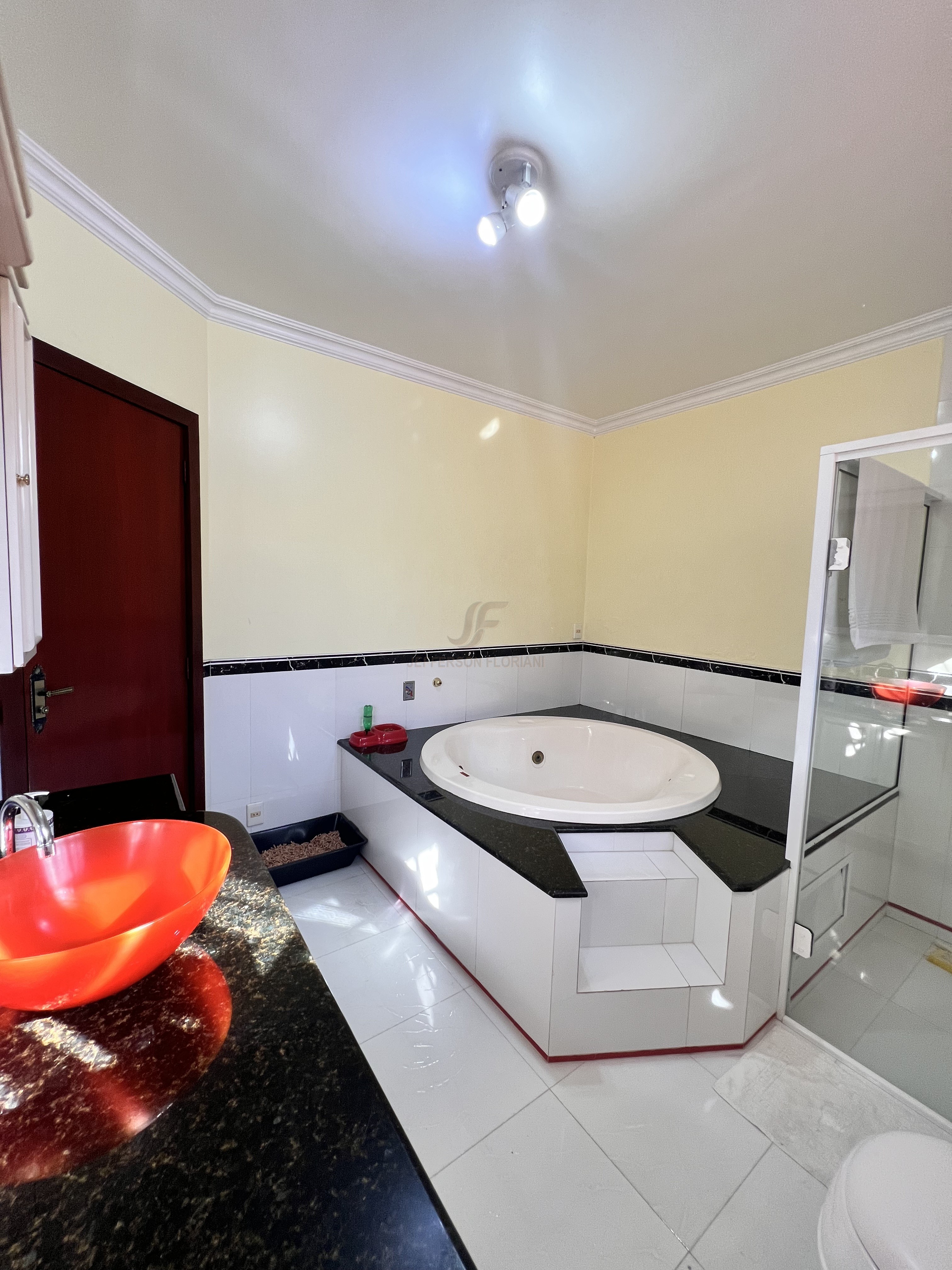 Casa 3 suítes para Venda no bairro Dom Bosco em Itajaí