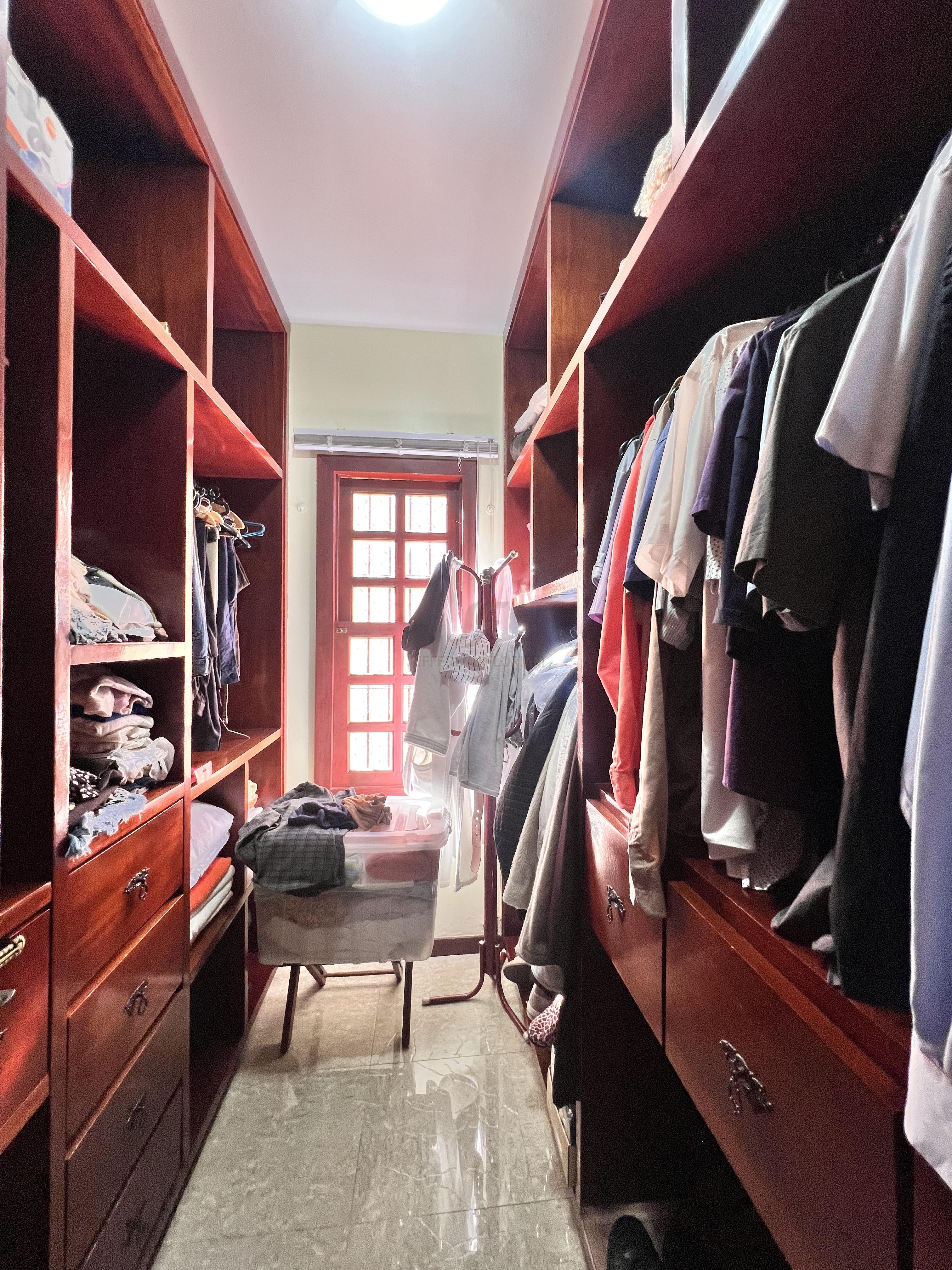 Casa 3 suítes para Venda no bairro Dom Bosco em Itajaí