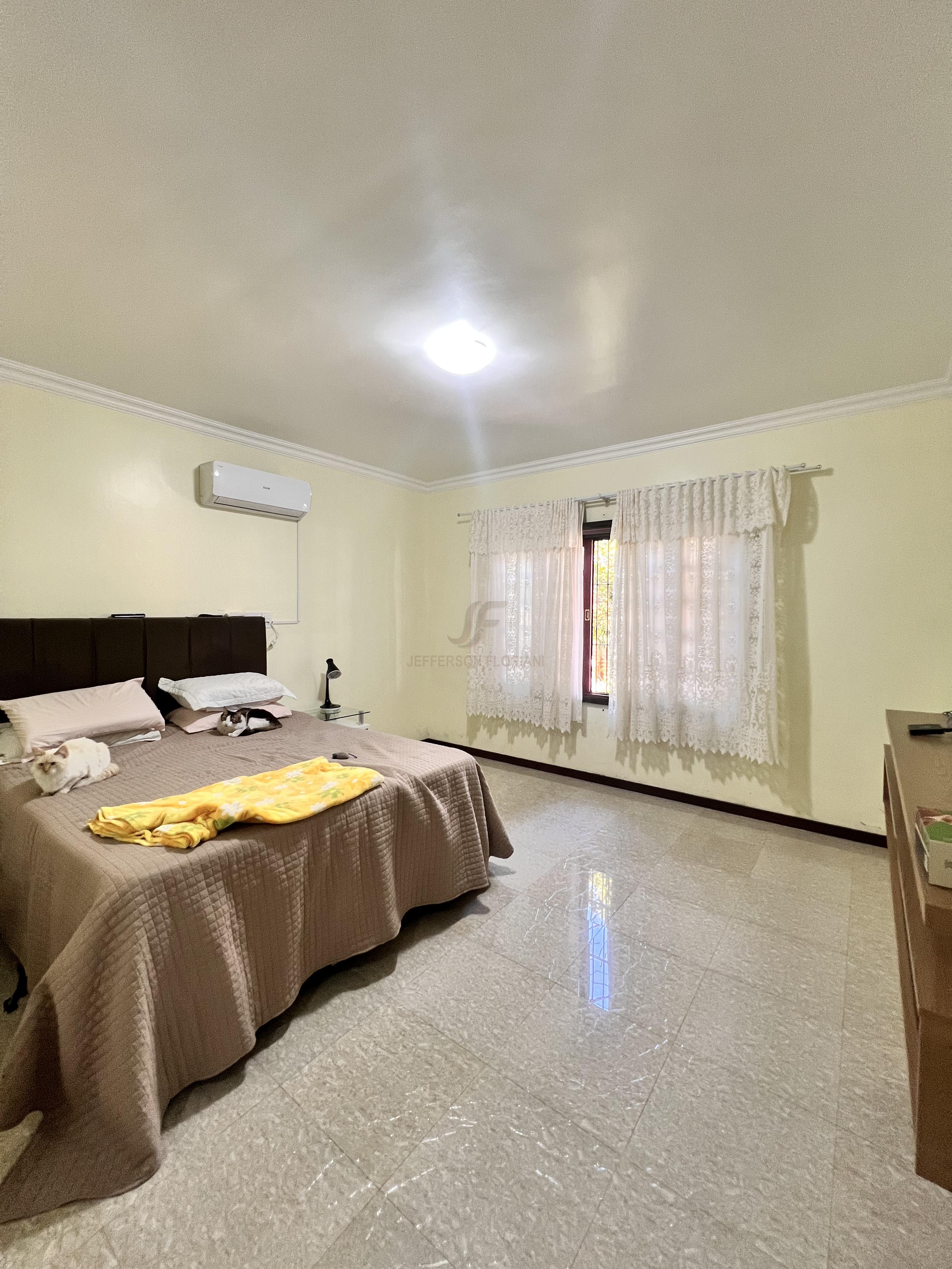 Casa 3 suítes para Venda no bairro Dom Bosco em Itajaí