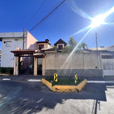 Casa 3 suítes para Venda no bairro Dom Bosco em Itajaí