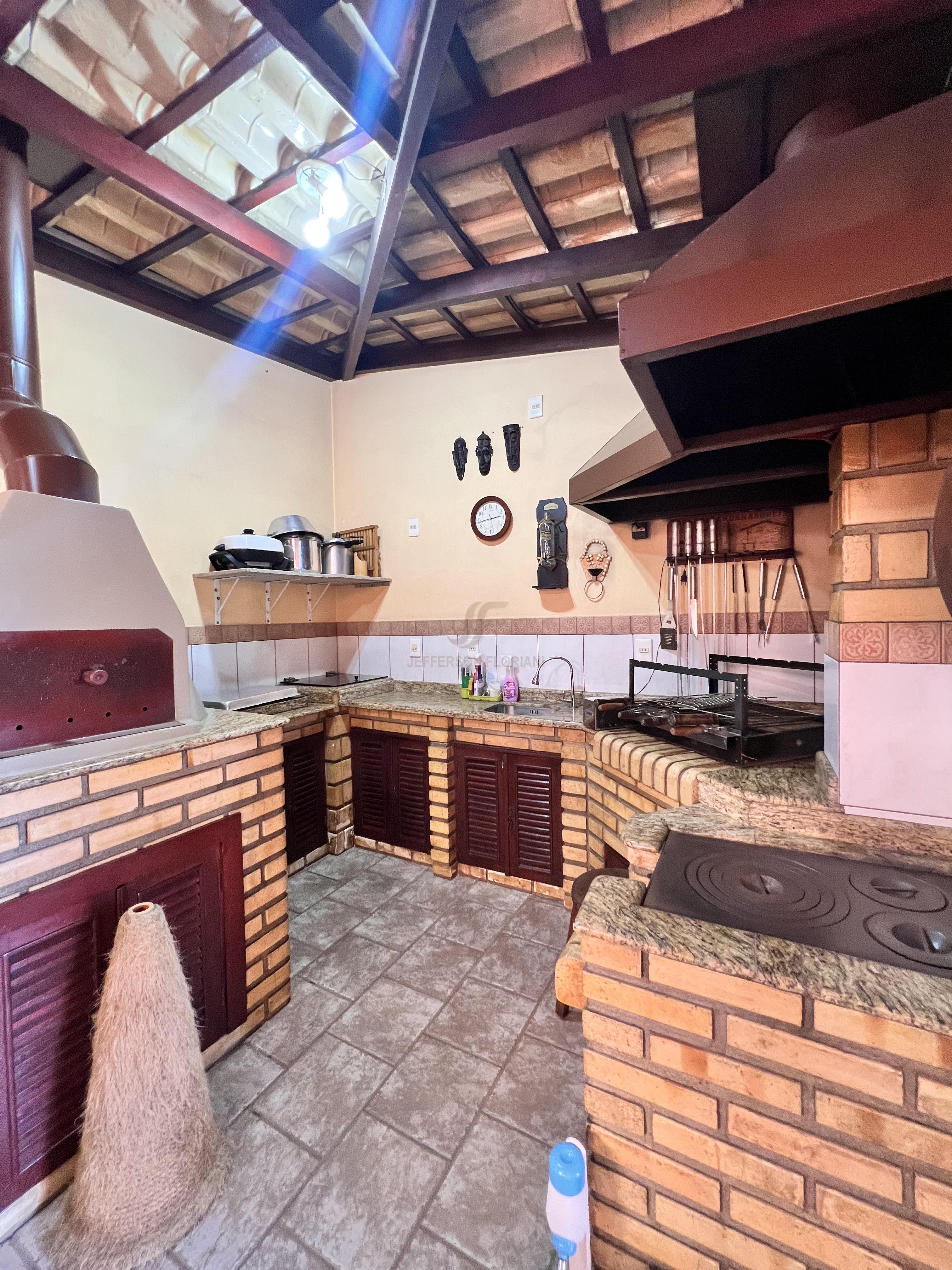 Casa 3 suítes para Venda no bairro Dom Bosco em Itajaí