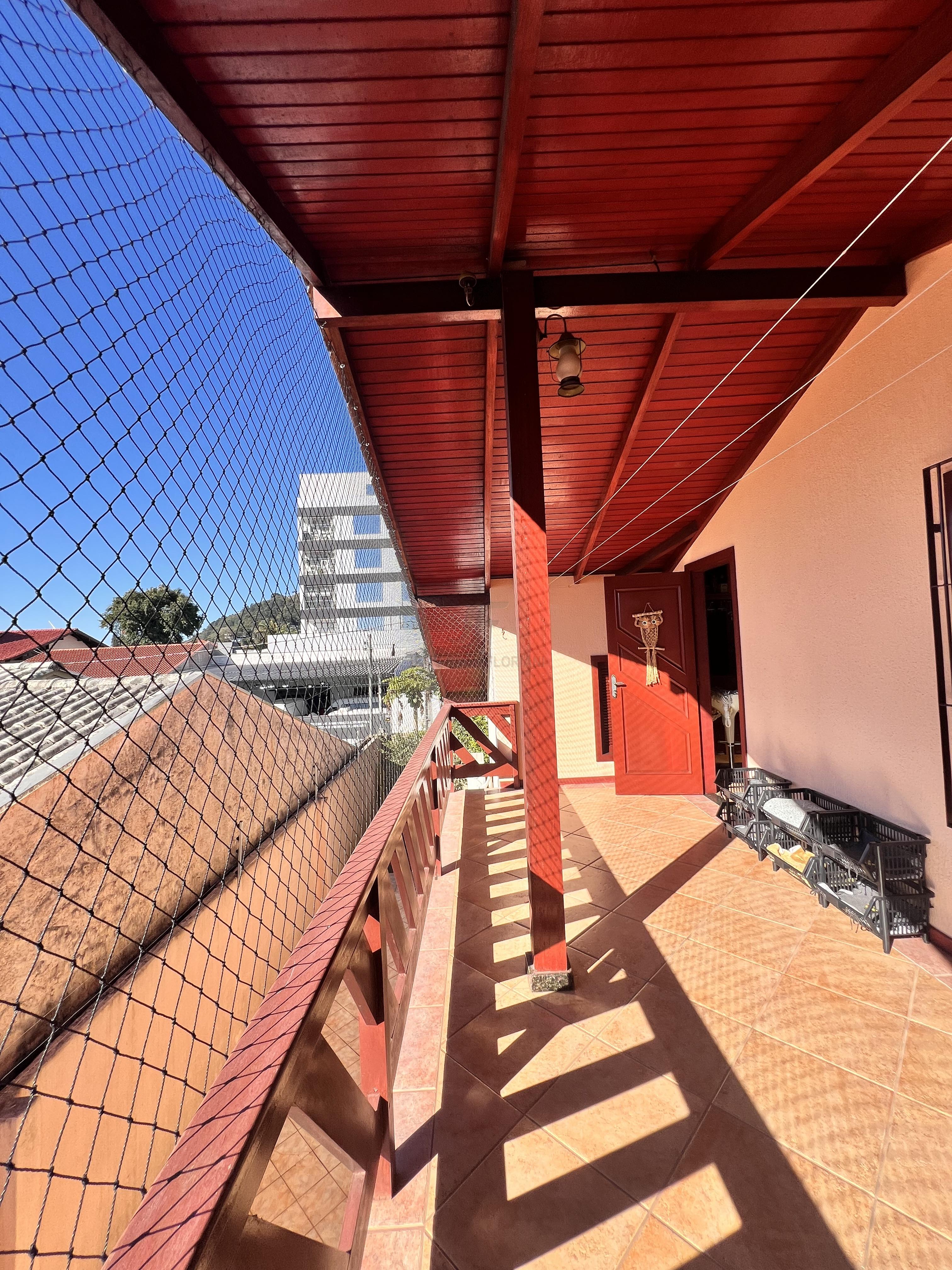 Casa 3 suítes para Venda no bairro Dom Bosco em Itajaí