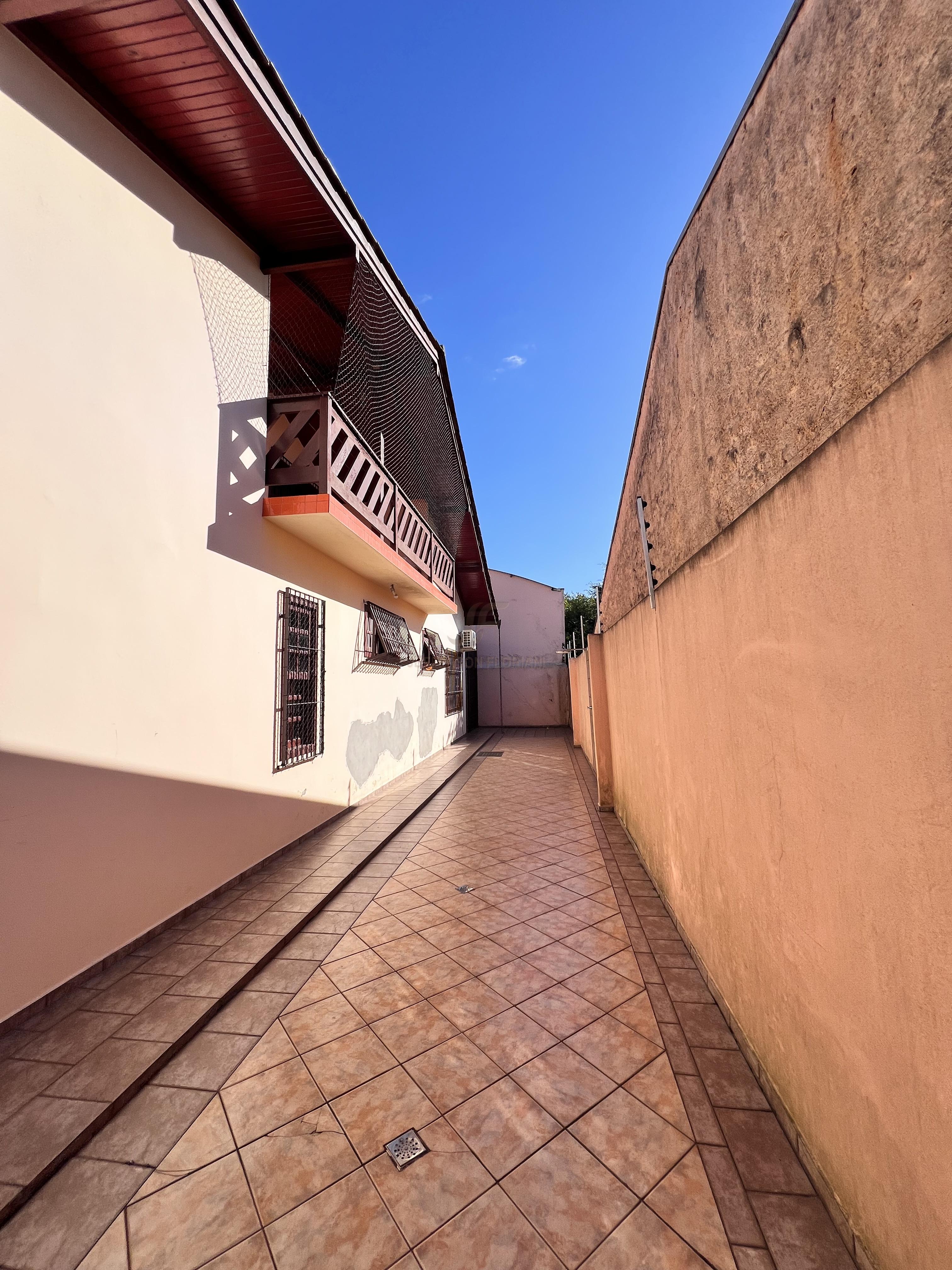 Casa 3 suítes para Venda no bairro Dom Bosco em Itajaí