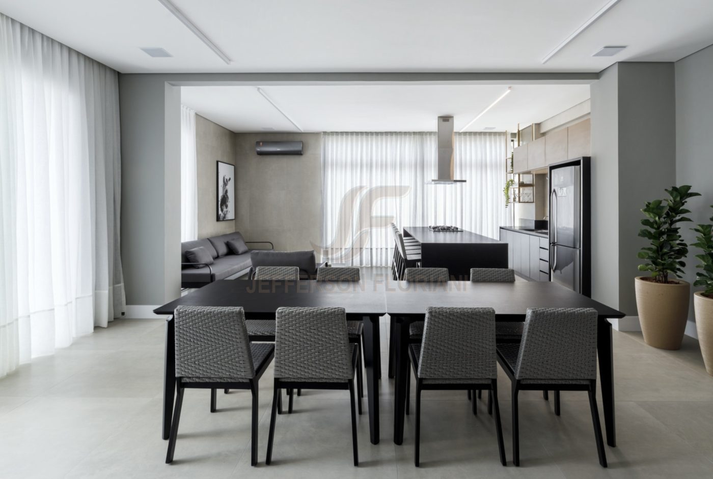 Elegância em Cada Detalhe: Apartamento de 3 Dormitórios Finamente Mobiliado
