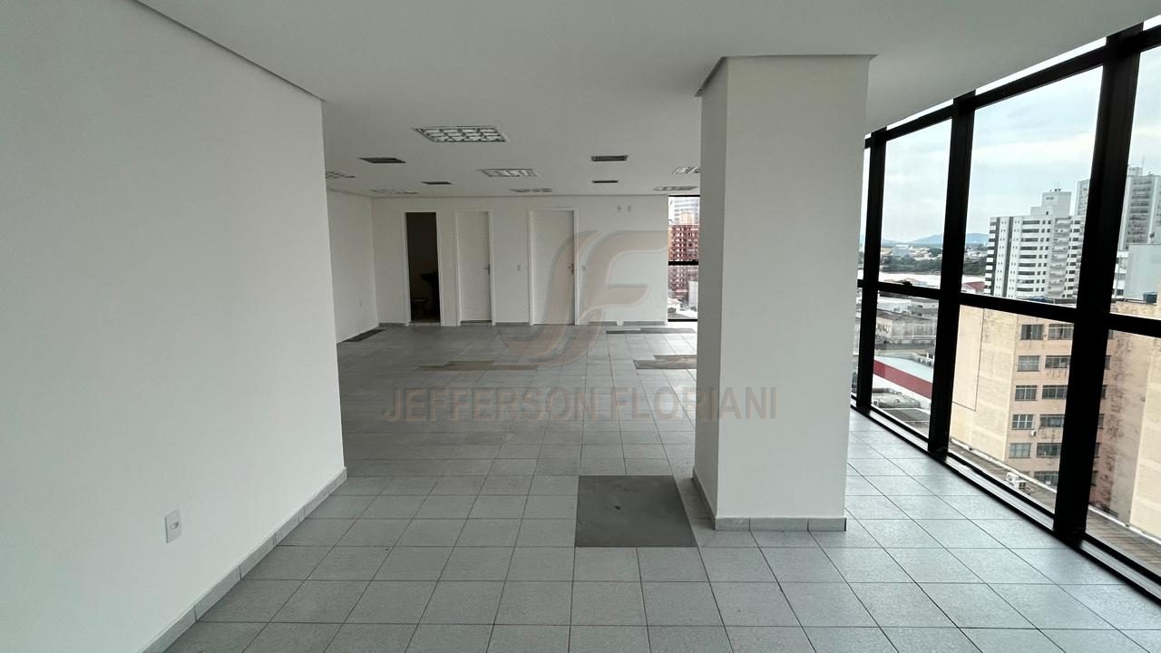 Sala comercial para Locação Anual no bairro Centro em Itajaí