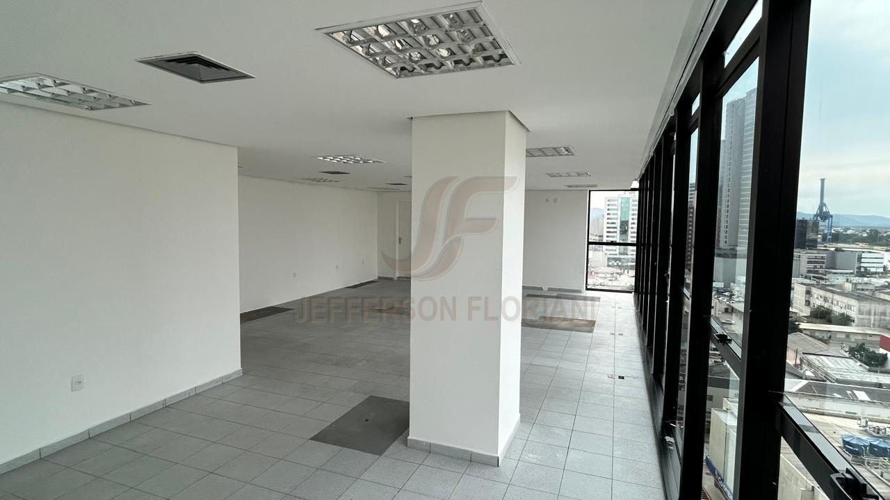 Sala comercial para Locação Anual no bairro Centro em Itajaí