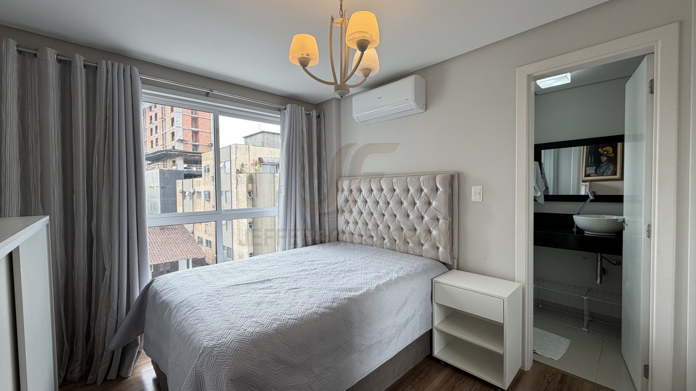 Apartamento prox Ao Forum de Itajaí 100% Mobiliado 1 Suíte + 1 Dormitório