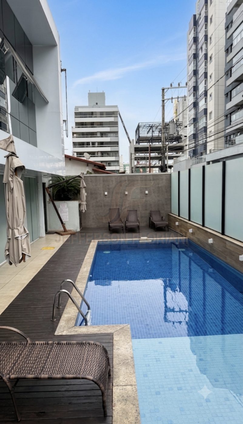 Apartamento prox Ao Forum de Itajaí 100% Mobiliado 1 Suíte + 1 Dormitório