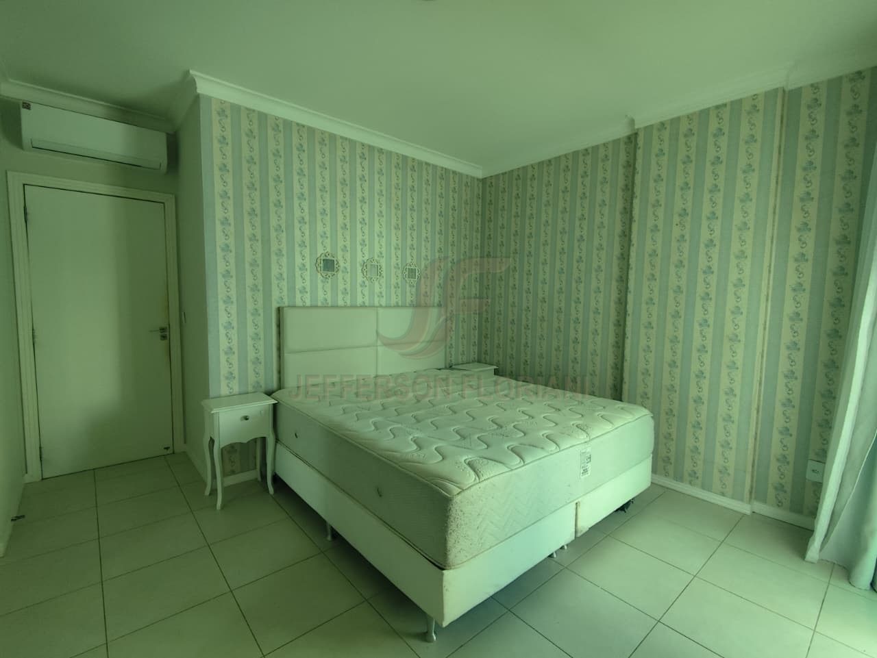 Apartamento 2 suítes para Locação Anual no bairro Pioneiros em Balneário Camboriú