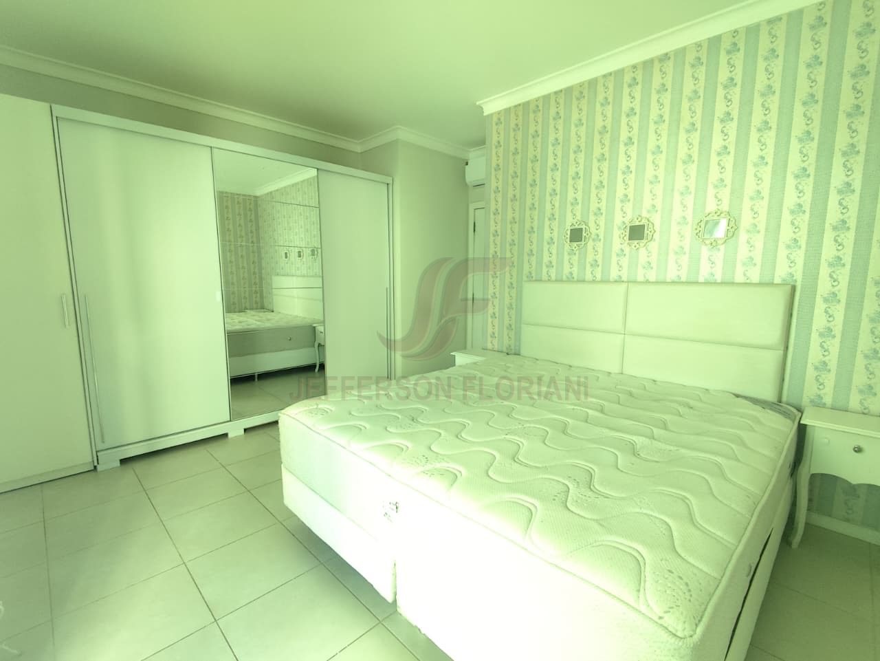 Apartamento 2 suítes para Locação Anual no bairro Pioneiros em Balneário Camboriú