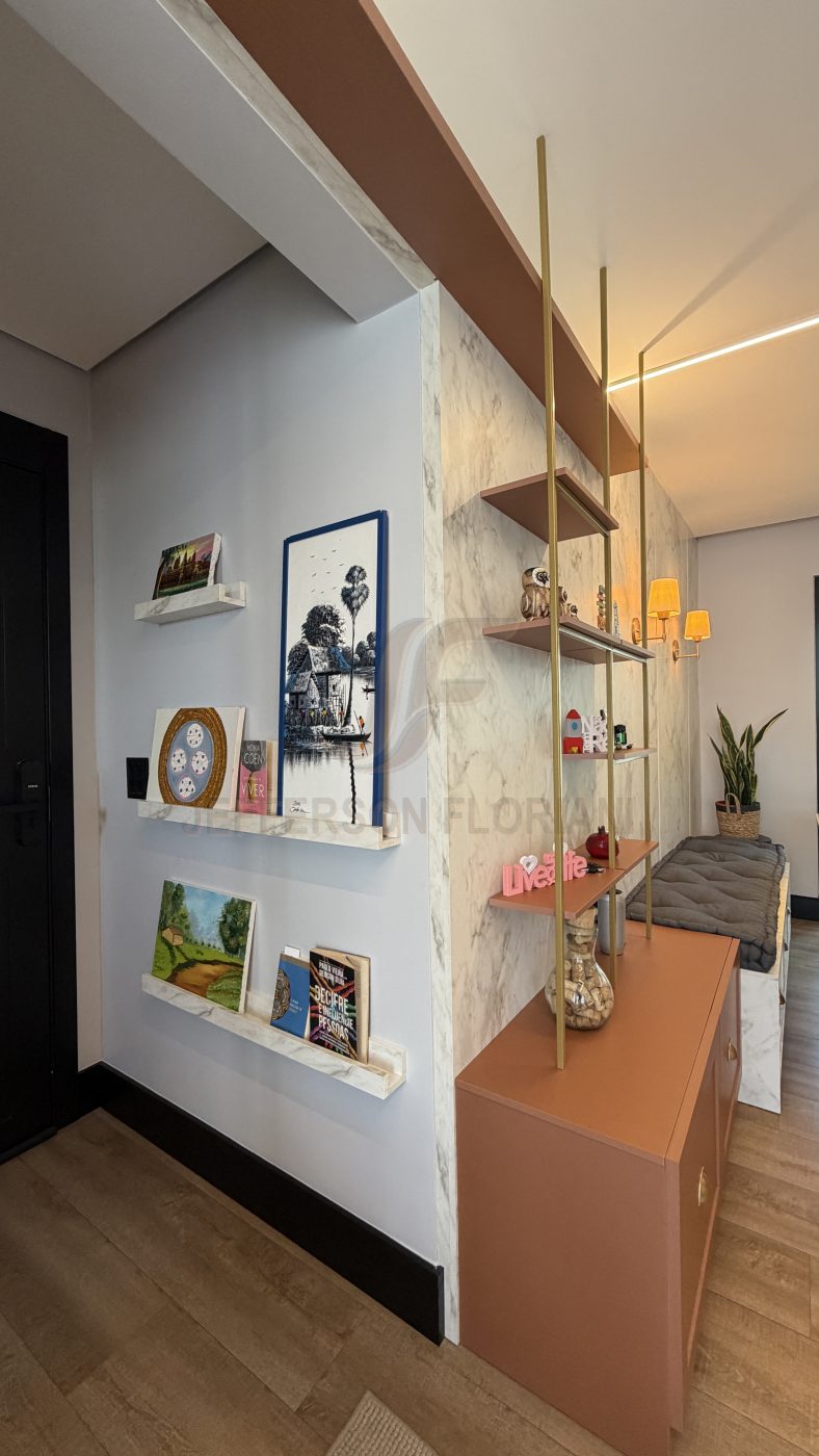 Apartamento Zerado lindo 3 Dormitórios (sendo um closet reversível)