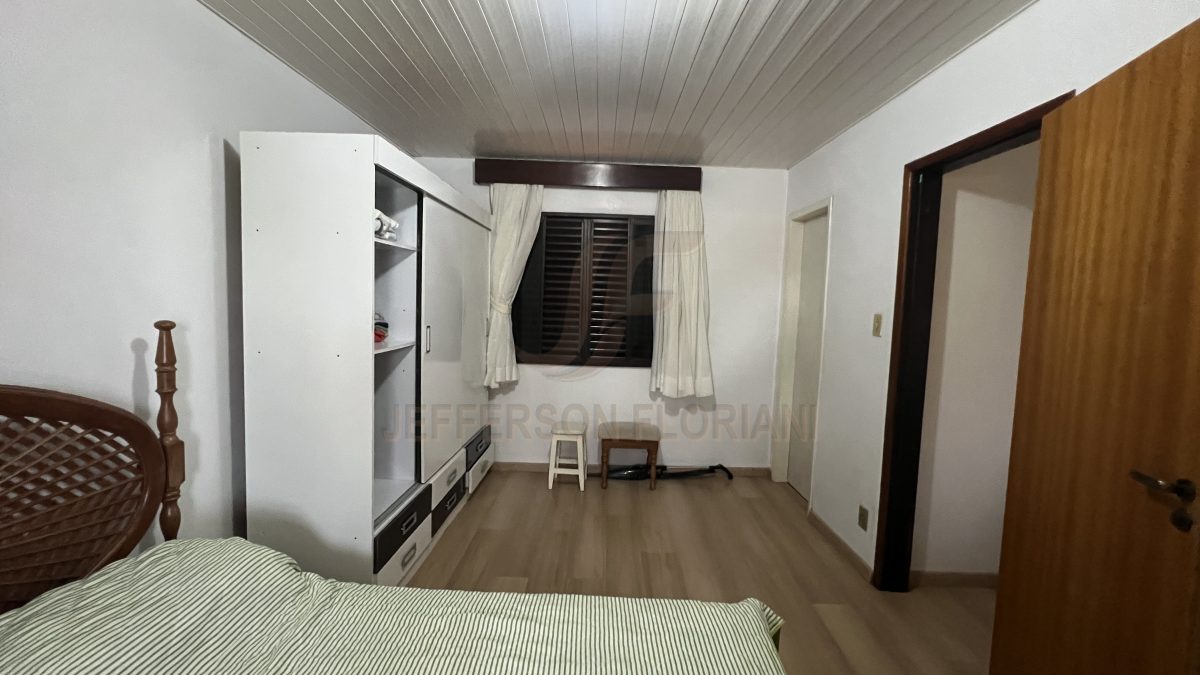 Seu lar em Canto Grande, Casa a poucos metros do Mar 