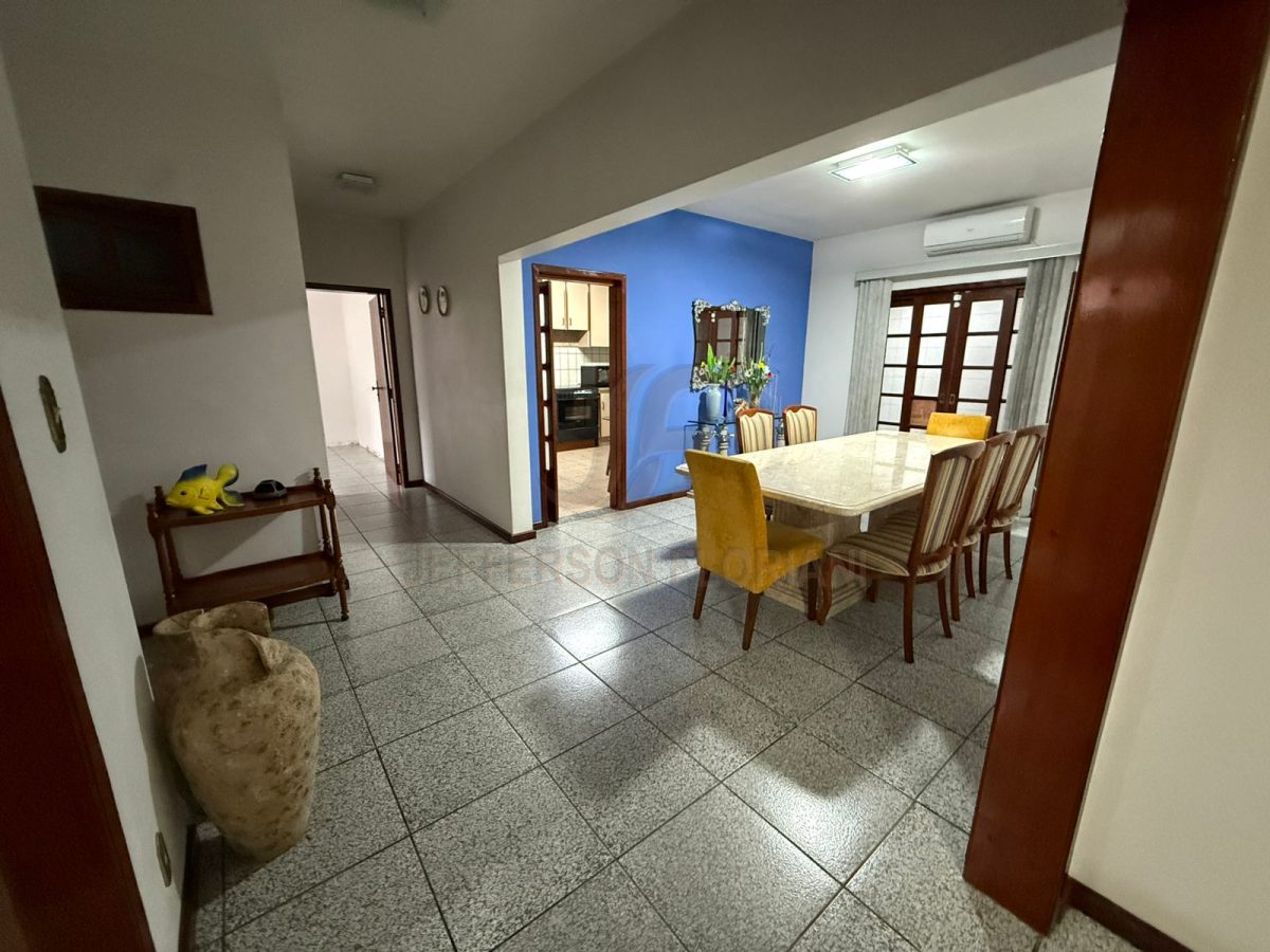 Casa 3 suítes para Venda no bairro Barra do Rio em Itajaí