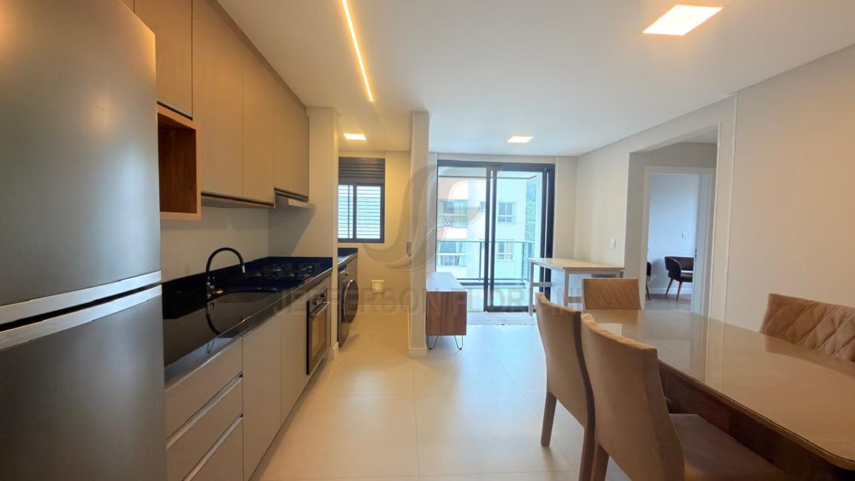 Apartamento 2 suítes para Locação Anual no bairro Centro em Itajaí