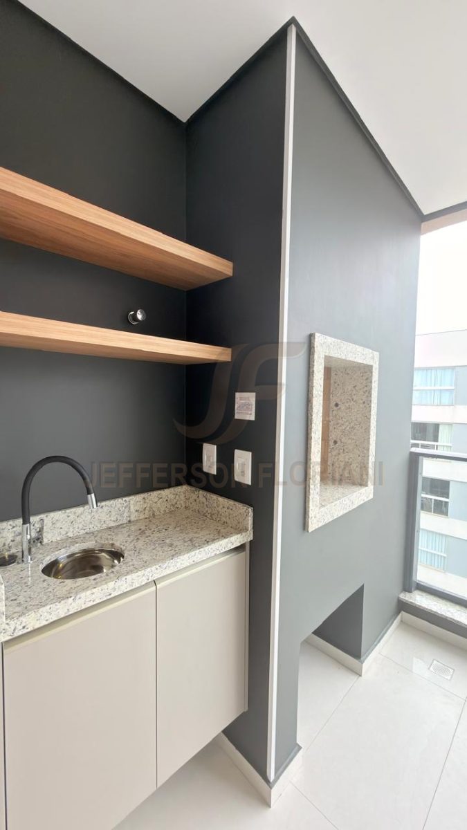 Apartamento 2 suítes para Locação Anual no bairro Centro em Itajaí