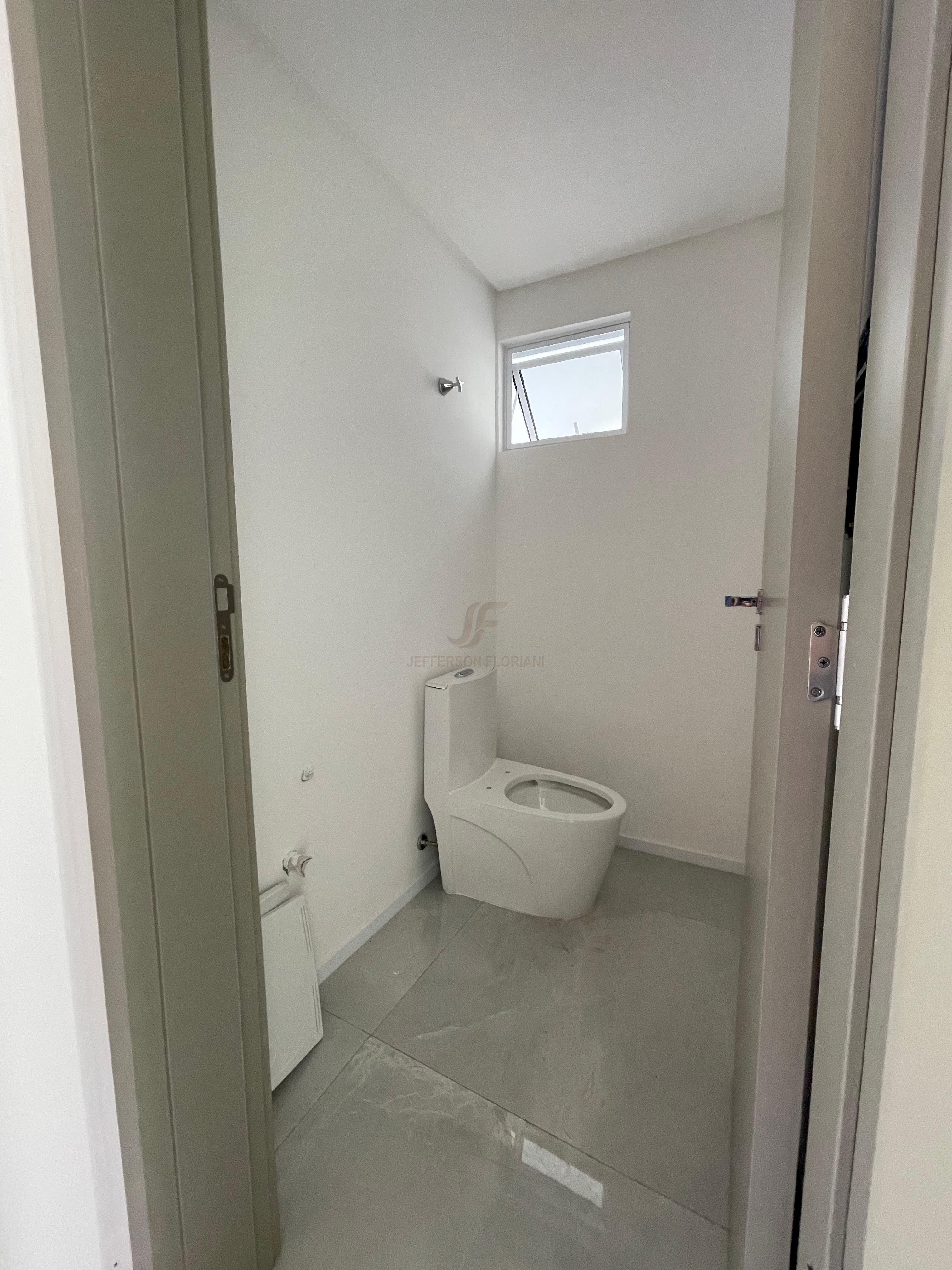 Sobrado 3 suítes para Venda no bairro São João em Itajaí