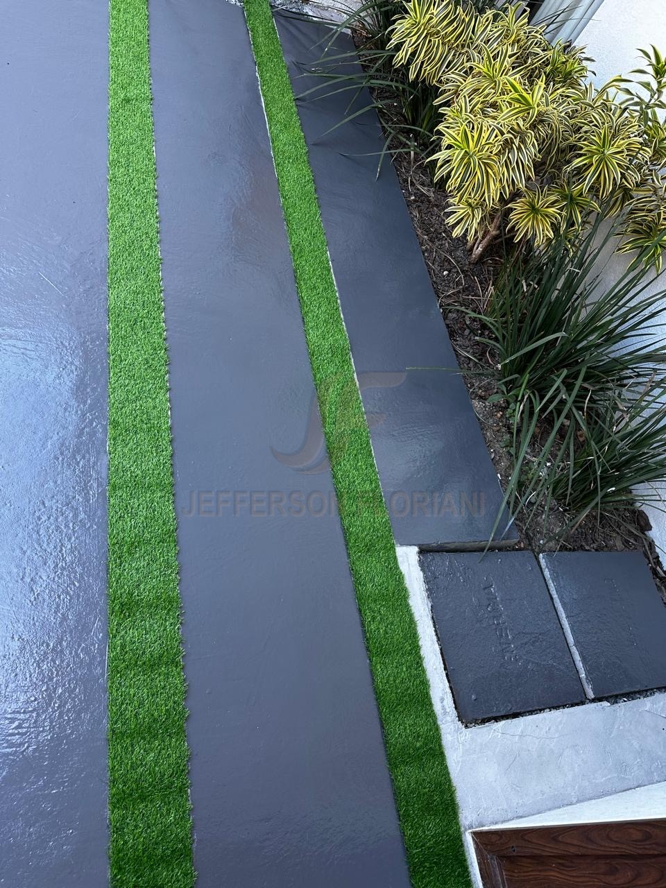 Sobrado Duplex 3 Suítes a 100 Metros do Mar