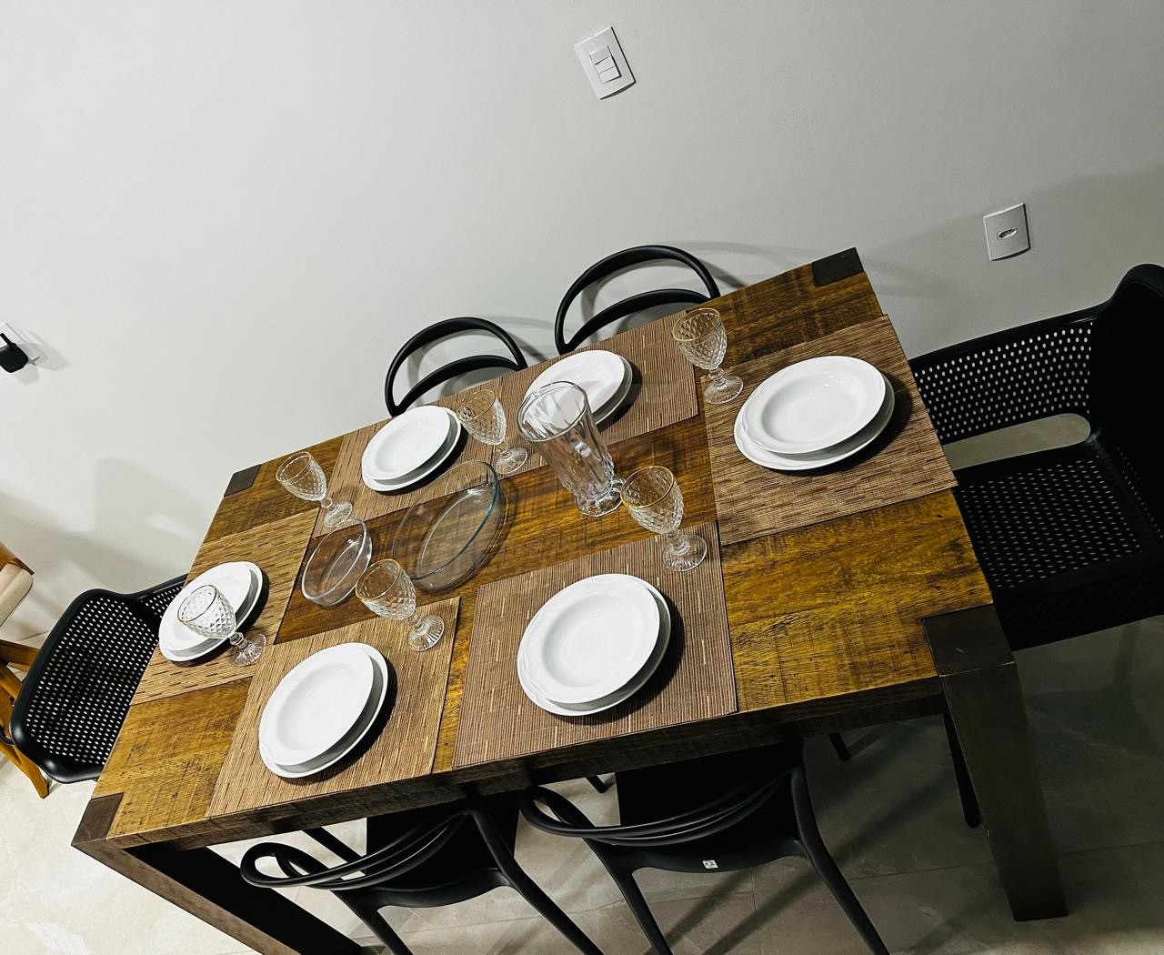 Sobrado Duplex 3 Suítes a 100 Metros do Mar