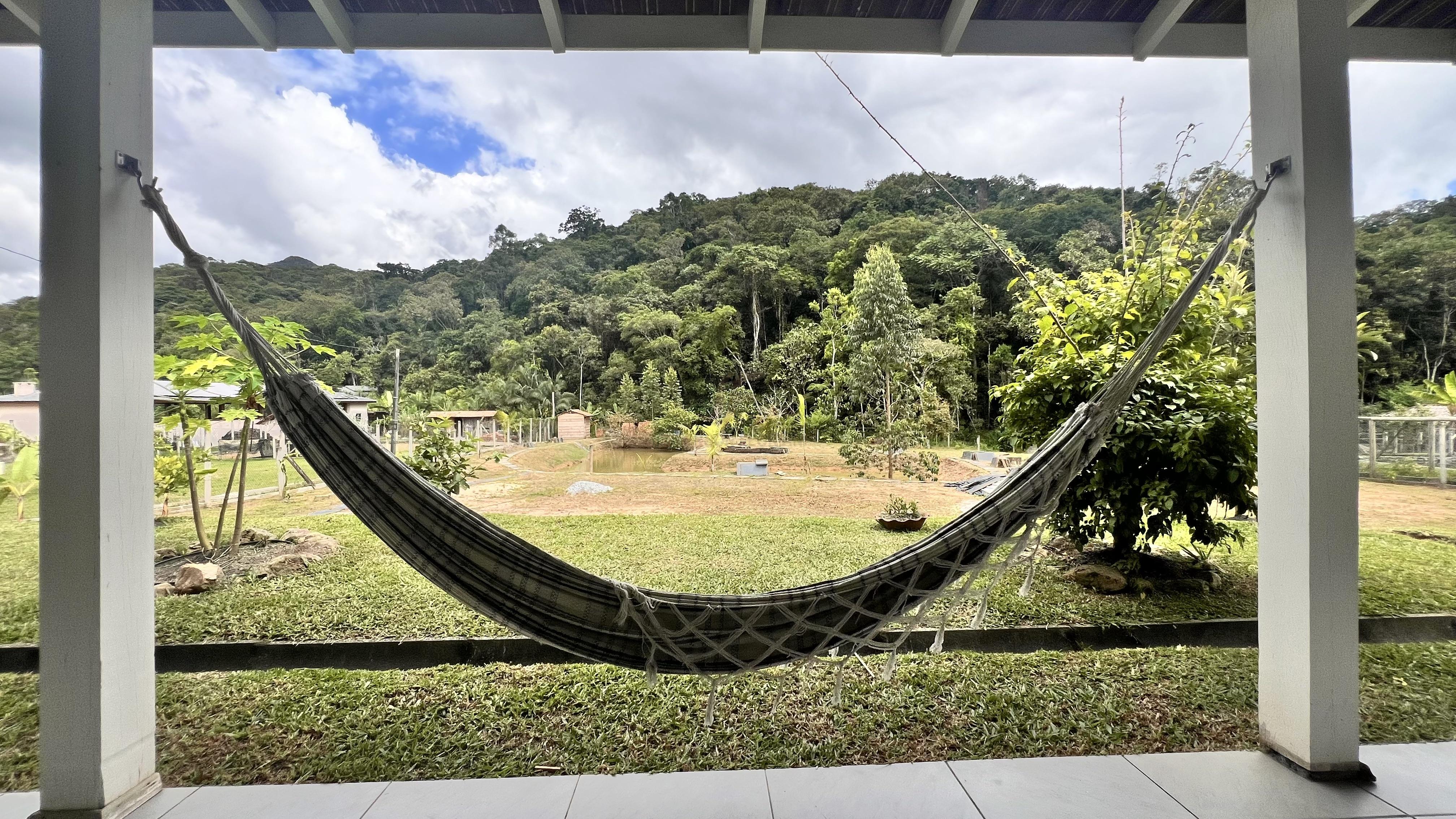 Paraíso a Venda com 2 Casas Novas, Riacho e Lagoa