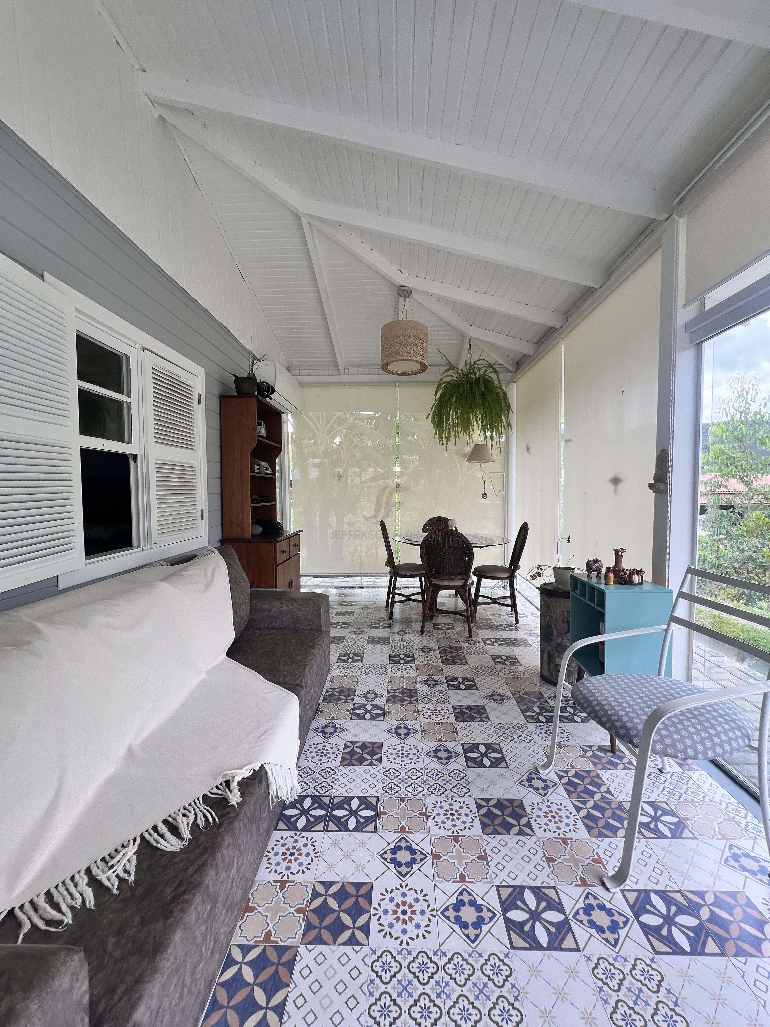 Paraíso a Venda com 2 Casas Novas, Riacho e Lagoa