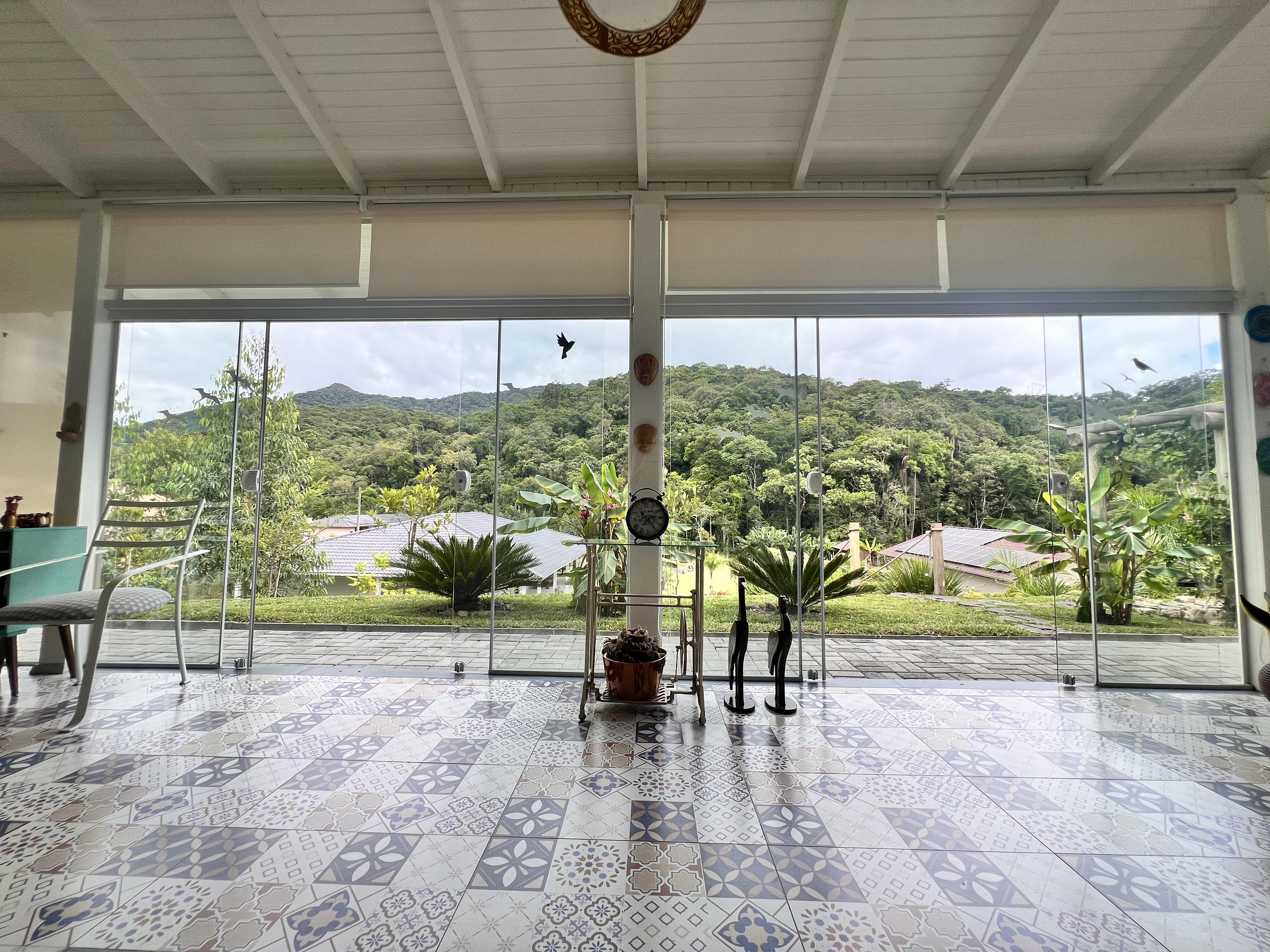 Paraíso a Venda com 2 Casas Novas, Riacho e Lagoa