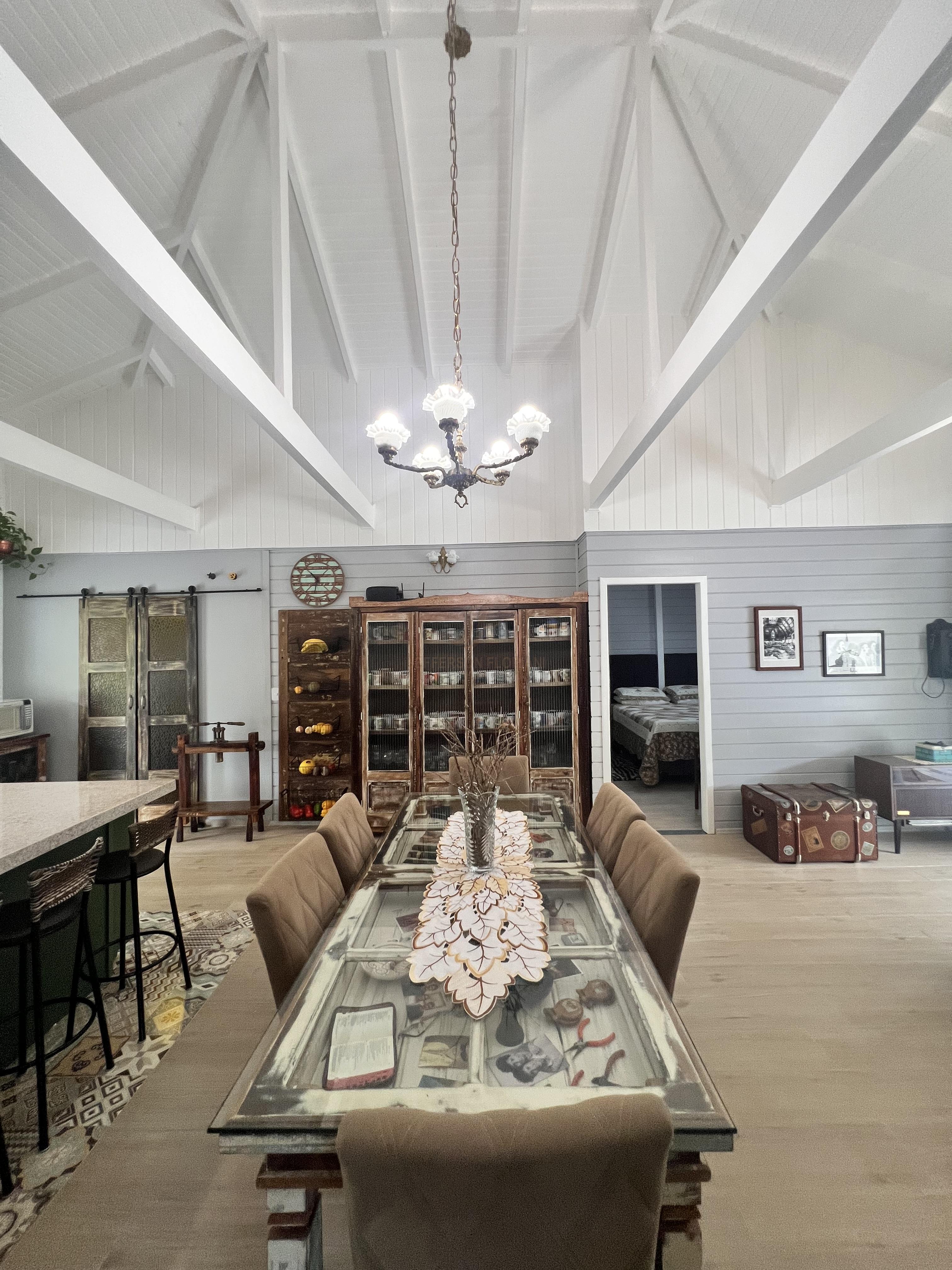 Paraíso a Venda com 2 Casas Novas, Riacho e Lagoa