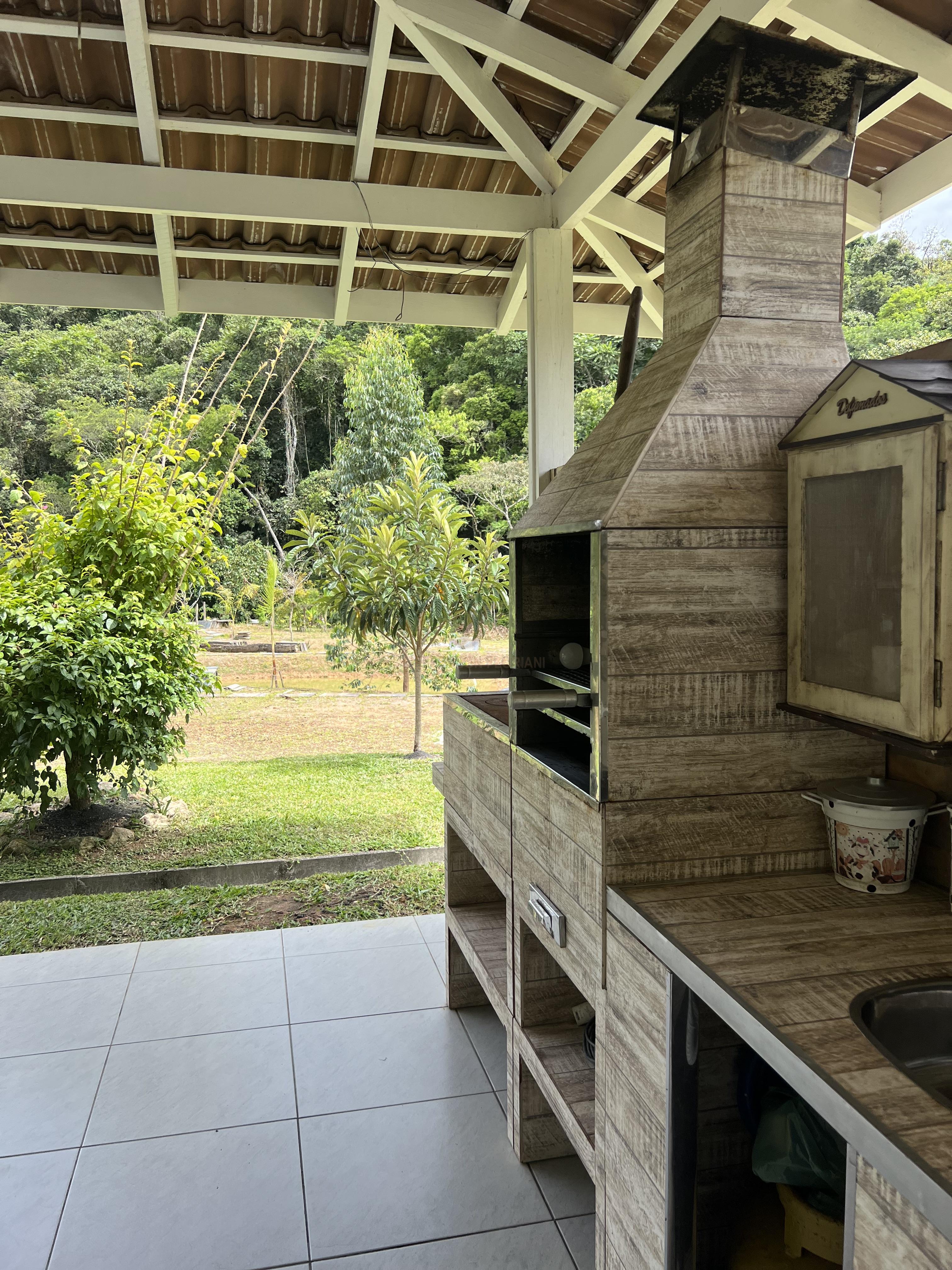 Paraíso a Venda com 2 Casas Novas, Riacho e Lagoa